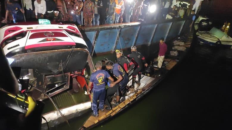 ১ কোটি টাকা করে ক্ষতিপূরণে  সরকারকে লিগ্যাল নোটিশ