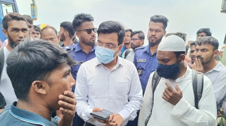 ম্যাজিস্ট্রেটের উপস্থিতিতে তিনশ টাকার ভাড়া হয়ে গেল ২০০