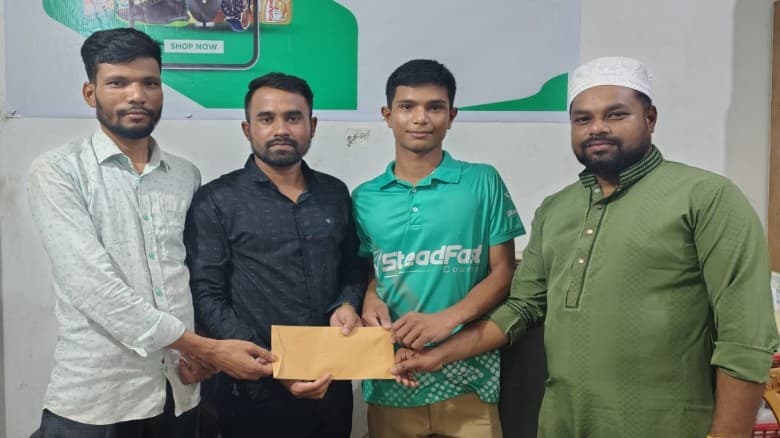 পথে পথে ডেলিভারি রাইডার  আজ রাজশাহী বিশ্ববিদ্যালয়ে!