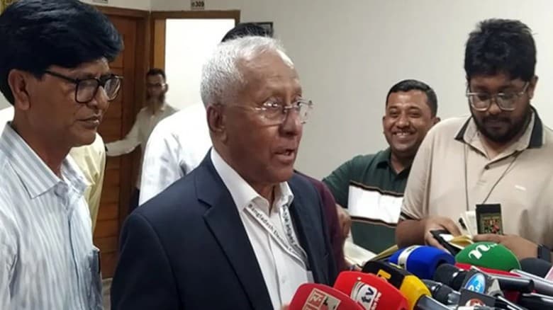 সংরক্ষিত নারী আসনের ভোট ১২ মে