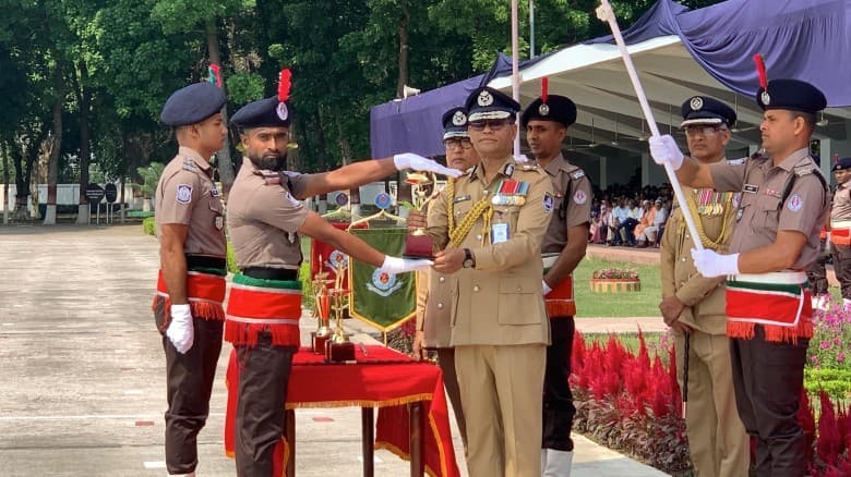 পুলিশ সদস্যের প্রধান দায়িত্ব জনগণের নিরাপত্তা নিশ্চিত করা: আইজিপি