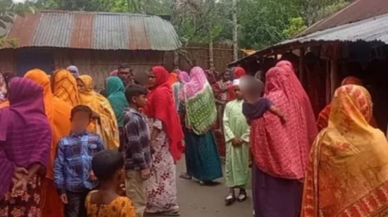 নবজাতকে শ্বাসরোধ  করে হত্যা, মা আটক