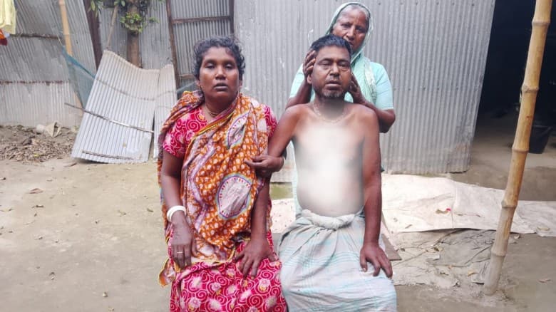 রংপুরের গঙ্গাচড়ায় অসুস্থ দম্পতি: অনাহার আর চিকিৎসাহীনতায় কাটছে দিন