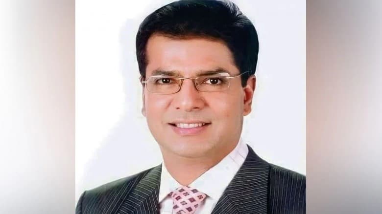 লালমনিরহাটে দুদিনের সফরে  আসার পথে ত্রাণমন্ত্রী অসুস্থ