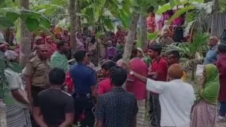 নাটোরে সড়ক দুর্ঘটনায় শিশুর মৃত্যু, স্কুল পরিচালকের দায়িত্বহীনতা নিয়ে প্রশ্ন