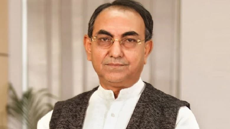 স্বাভাবিক জীবনে ফিরছেন মির্জা আব্বাস