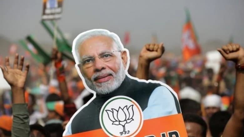 ভোটের ফলে বড় ধাক্কা তৃণমূলের, এগিয়ে বিজেপি