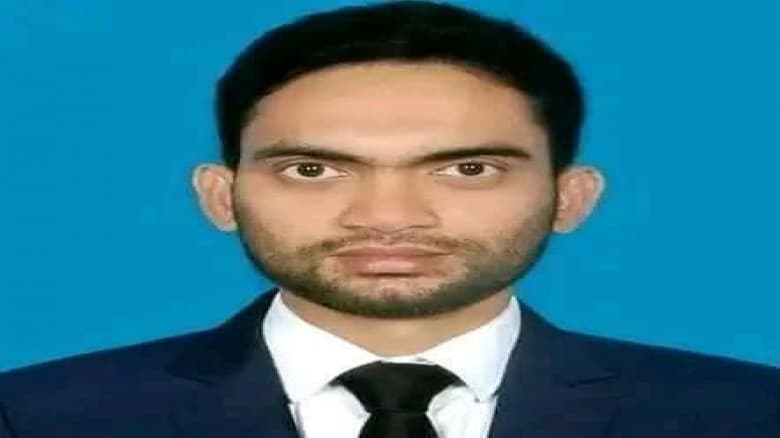 উড়াল দেব আকাশে লিখেই যেন অজানার পথে শহিদুল