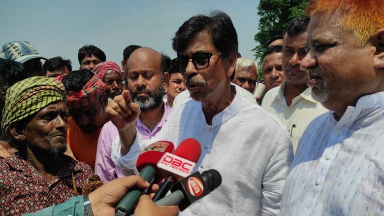 কষ্টের ফসল হারানোর বেদনা  অনেক:পরিদর্শনে কৃষিমন্ত্রী