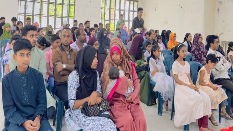 ইবিতে মা দিবস উপলক্ষে ফুলকুঁড়ি আসরের পুরস্কার বিতরণী ও অভিভাবক সমাবেশ