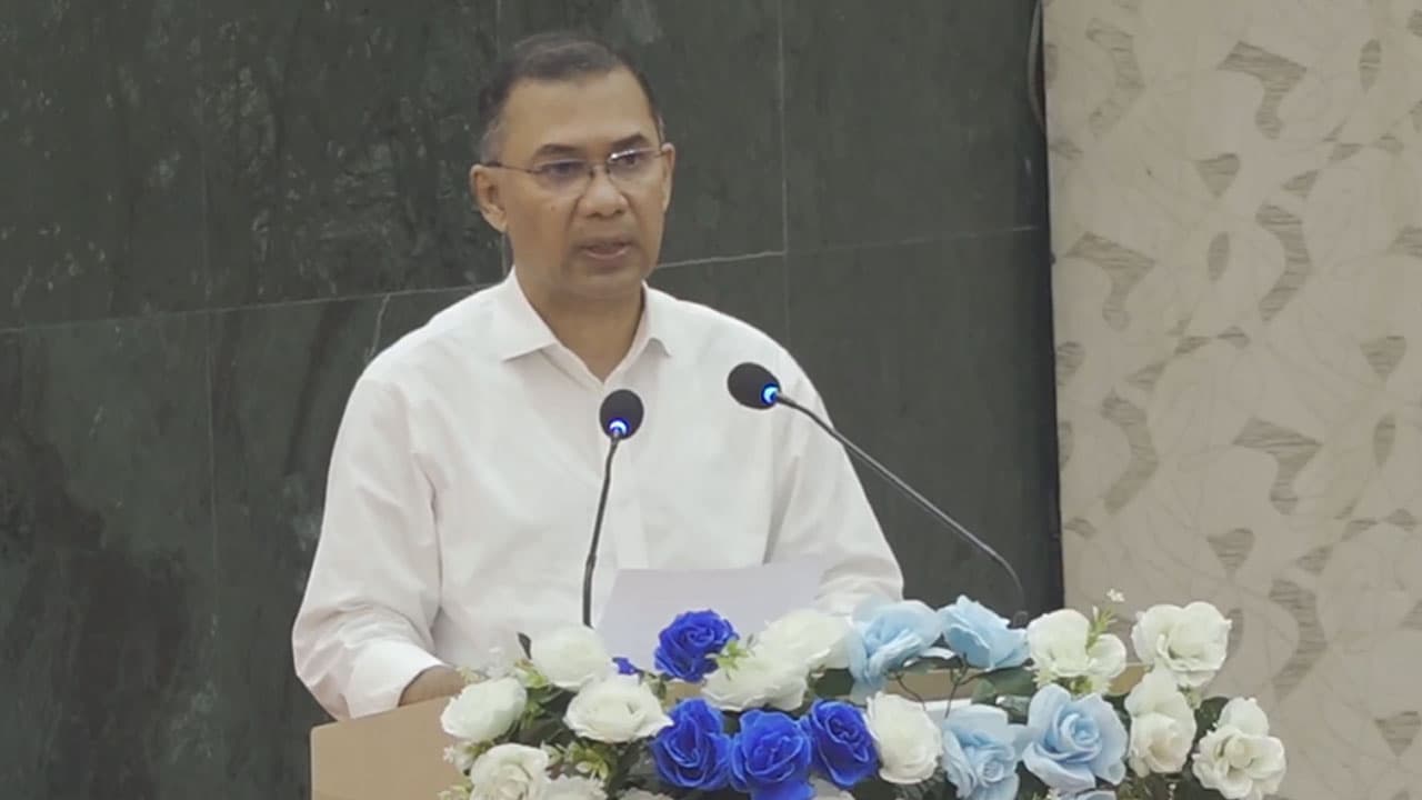 শিক্ষার্থীদের গবেষণায় মনোযোগী হতে হবে: প্রধানমন্ত্রী