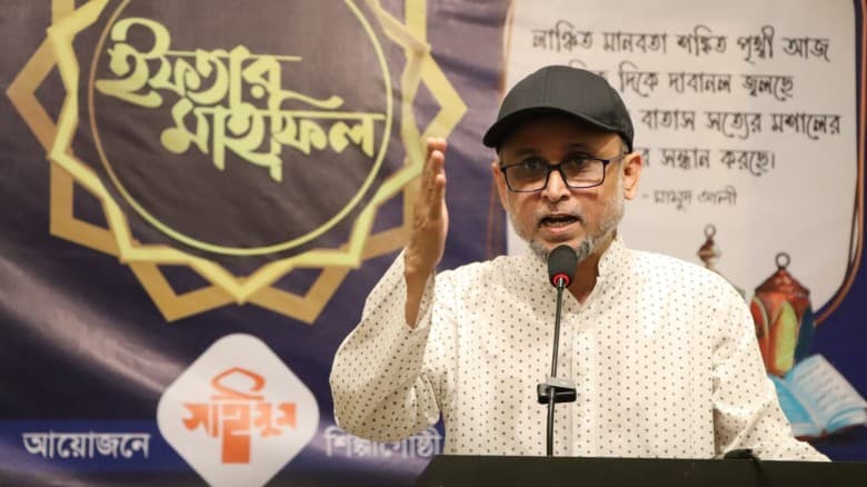 সাইমুমের ইফতার মাহফিল ঘিরে শিল্পীদের মিলনমেলা