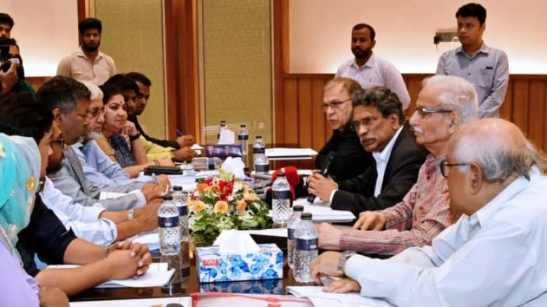 গণতন্ত্রের ঘাটতির কারণে ফ্যাসিবাদী শাসন প্রতিষ্ঠিত হয়েছিল: আলী রীয়াজ