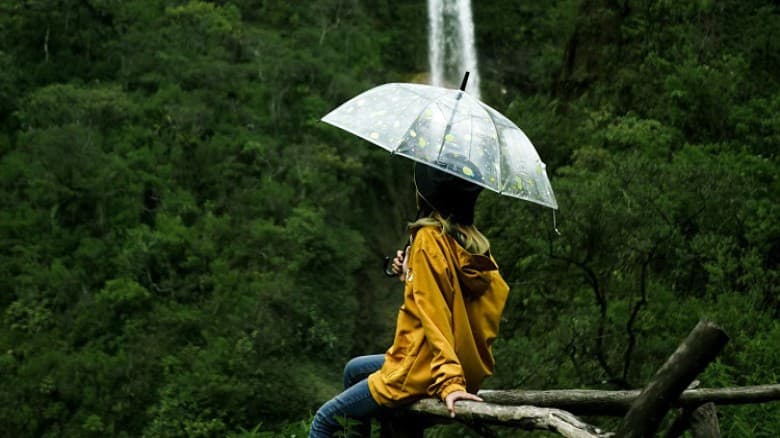 বর্ষায় ভ্রমণে মাথায় রাখুন এসব বিষয়
