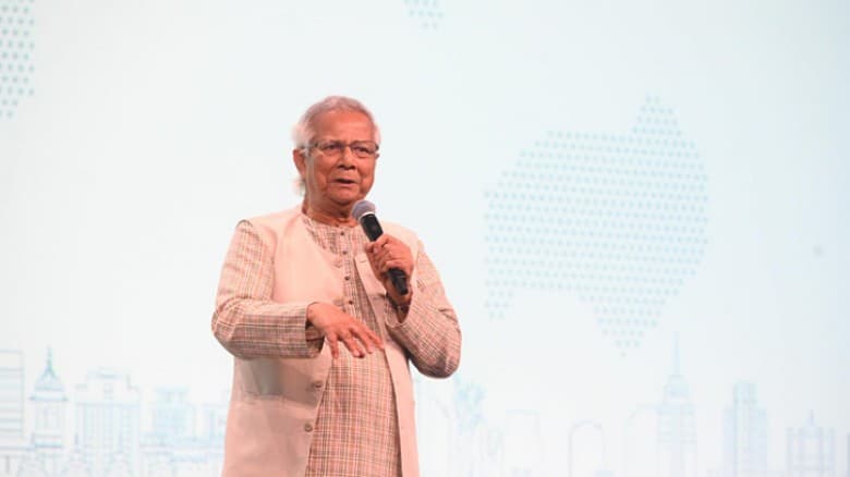 দেশ পুনর্গঠনে প্রবাসীদের অবদান রাখার আহ্বান প্রধান উপদেষ্টার