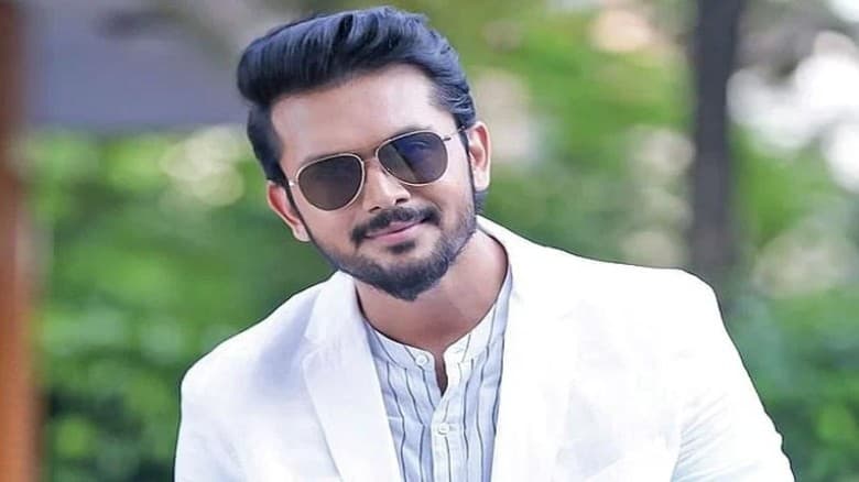 রাজউকের প্লট বাতিল, মুখ খুললেন অনন্য মামুন