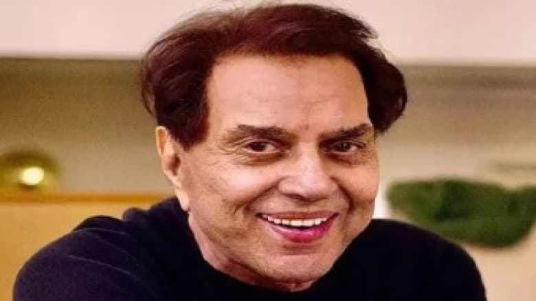 সুস্থ হয়ে ঘরে ফিরলেন বলিউড কিংবদন্তি ধর্মেন্দ্র,