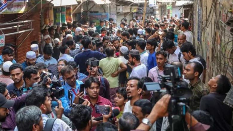 ভূমিকম্পে আতঙ্কিত না হওয়ার পরামর্শ দিয়েছেন চিকিৎসকরা