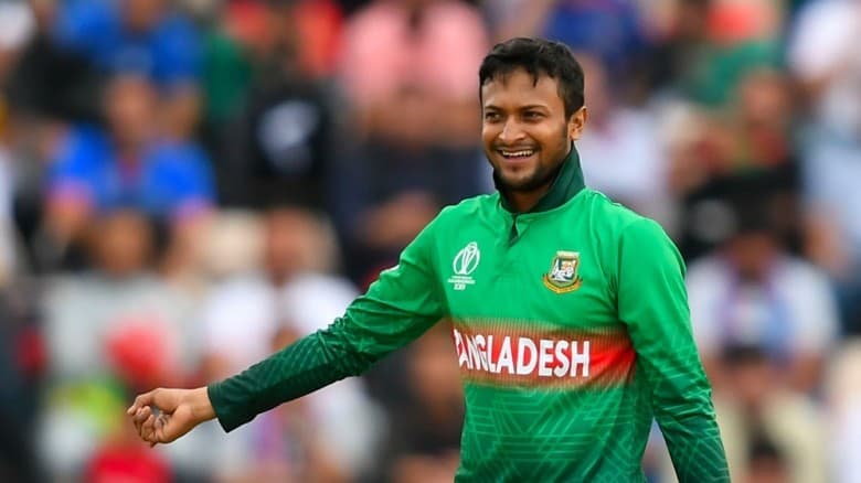কিছুটা ইচ্ছাকৃতভাবেই অবৈধ কাজটা করেছিলাম