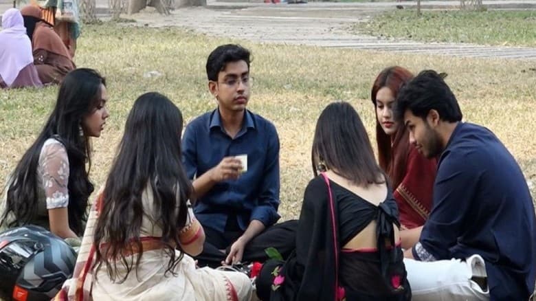 কী দেখে সিদ্ধান্ত নিচ্ছেন তরুণ ভোটাররা