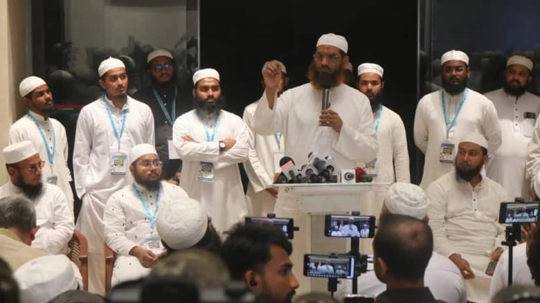 আগামীর রাজনীতি শাপলার চেতনাকে ধারণ করেই গড়ে উঠবে: মামুনুল হক