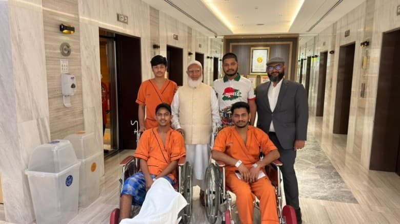 ব্যাংককে চিকিৎসাধীন জুলাই যোদ্ধাদের খোঁজ নিলেন জামায়াত আমির